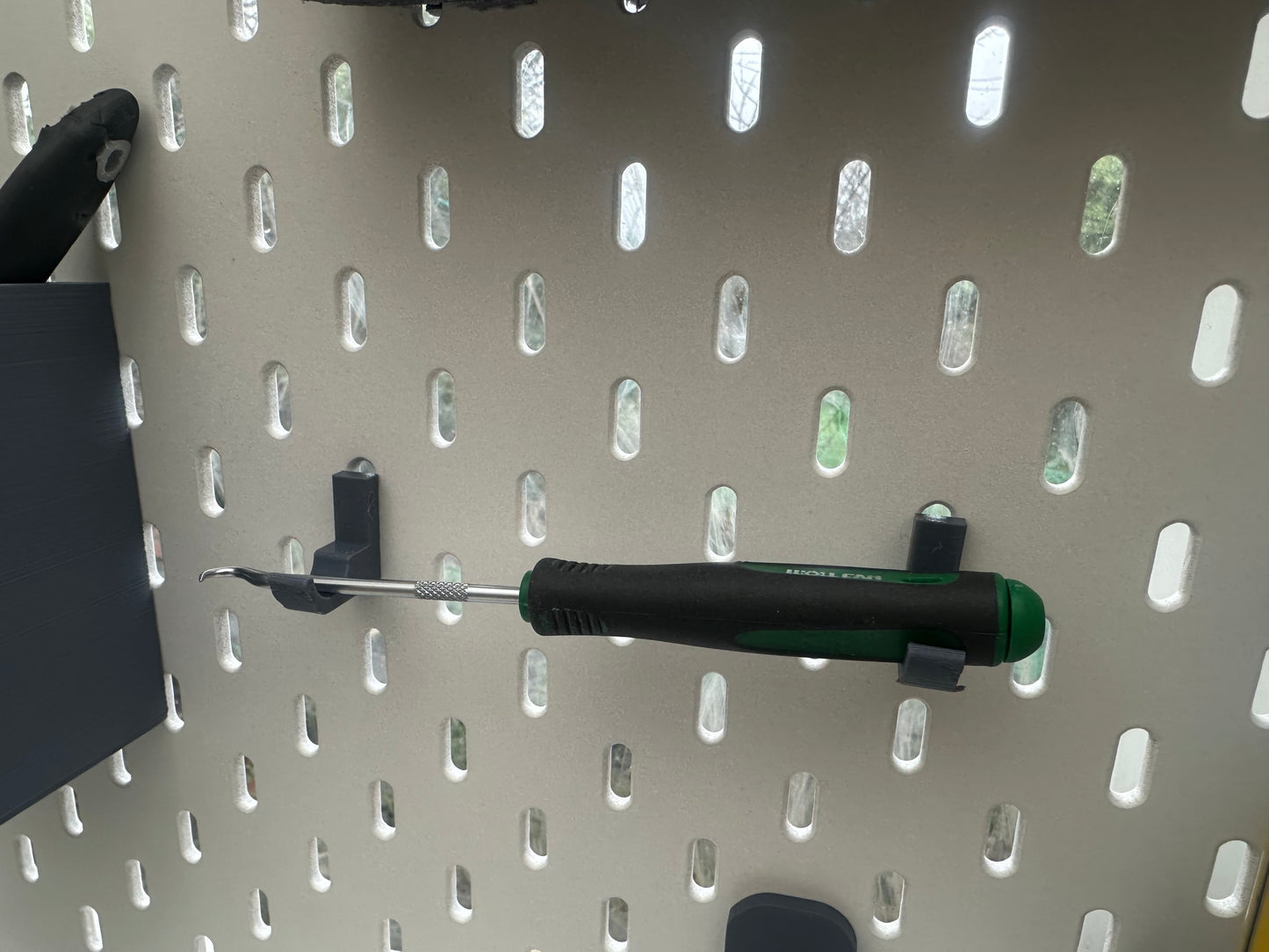Build Your Own Pegboard Paint & Tool Organiser – UK Delivery Included