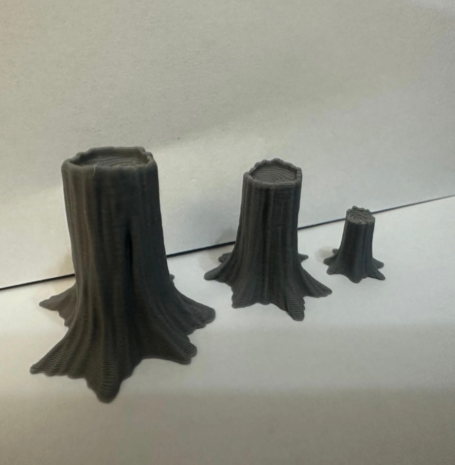 Mixed Tree Stump Scatter Terrain Set – 20–40mm Tabletop Scenery - UK delivery included.