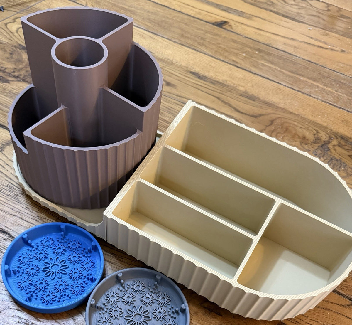 Rotating Makeup Organiser