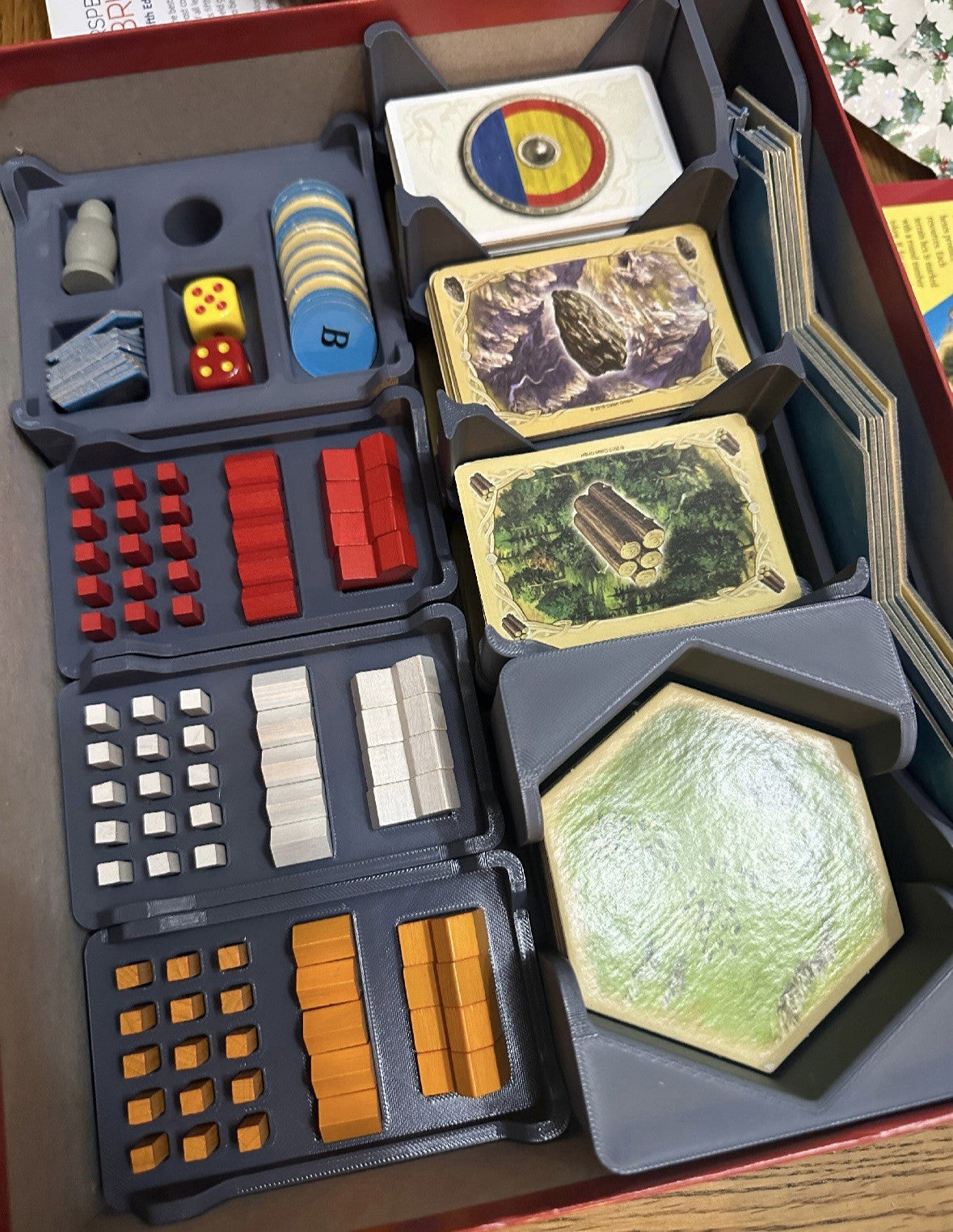 Complete Catan organiser bundle – box insert, player trays and card holder overview