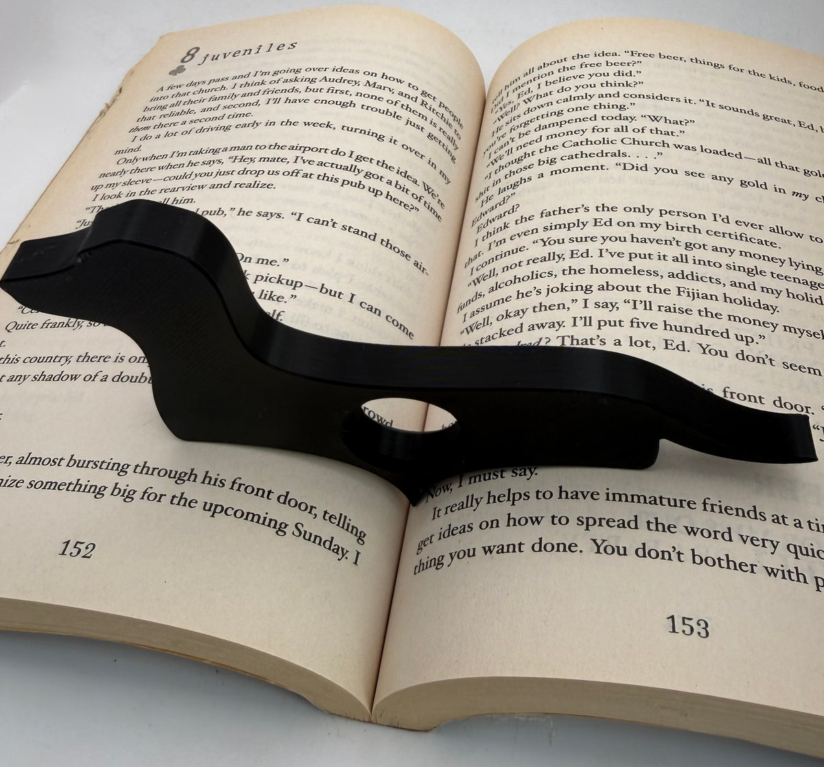 Dachshund Page Holder No. 5 – thumb book holder – photo 2