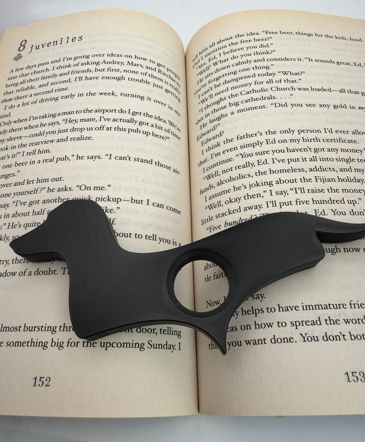 Dachshund Page Holder No. 5 – thumb book holder – photo 6