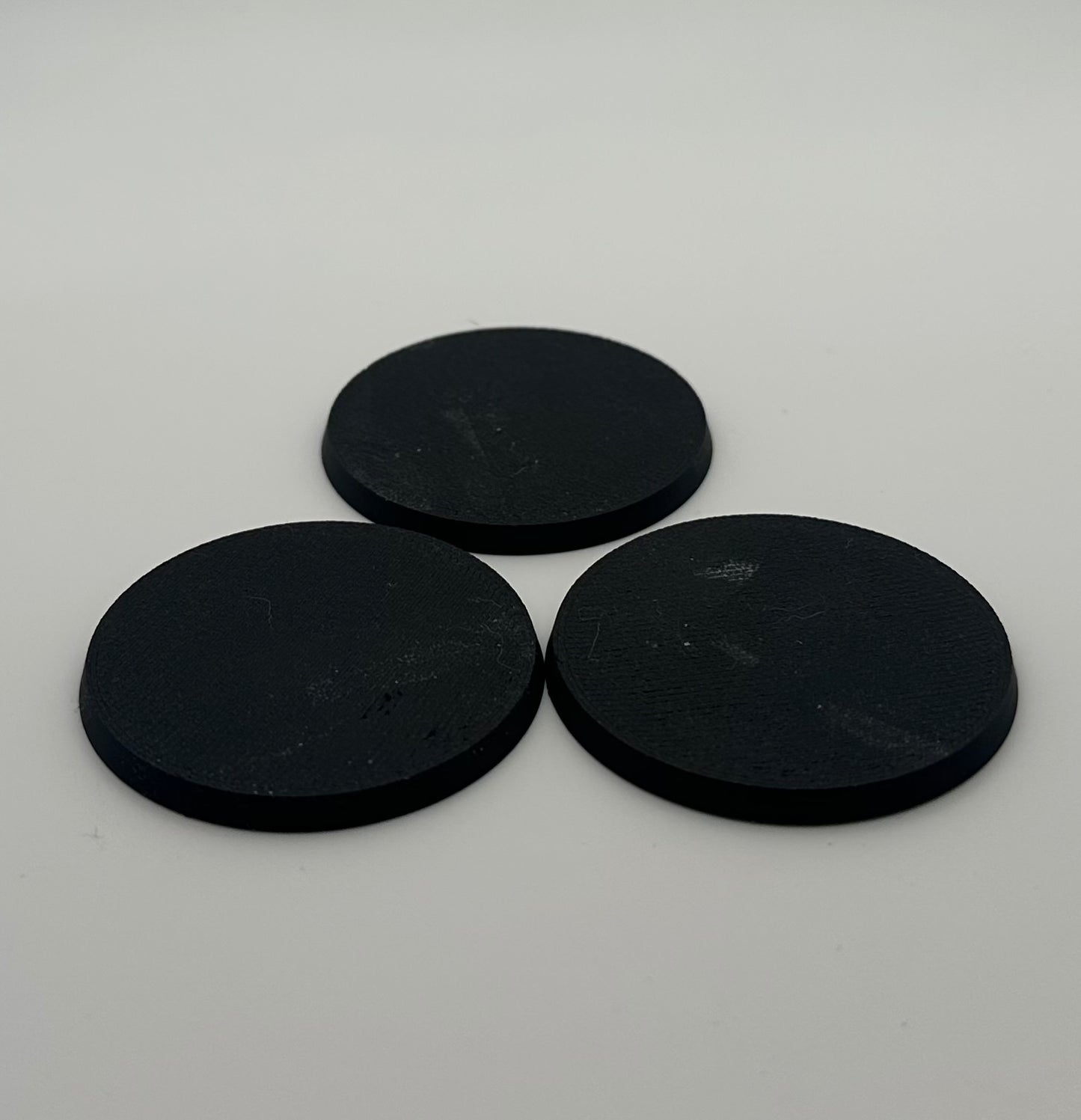 Round Bases – 6-Pack Tabletop Miniature Bases (Multiple Sizes) – UK Delivery Included