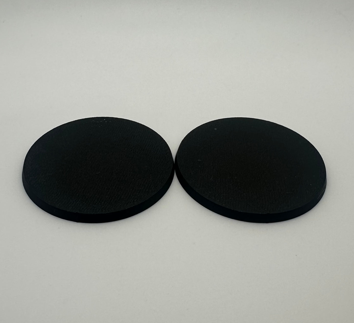 Round Bases – 6-Pack Tabletop Miniature Bases (Multiple Sizes) – UK Delivery Included