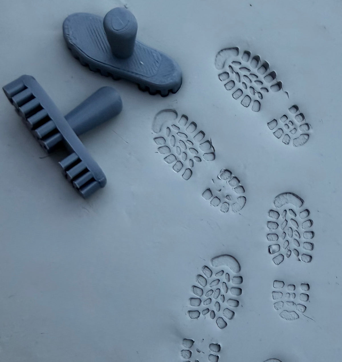 Footprint Embossing Stamp Set