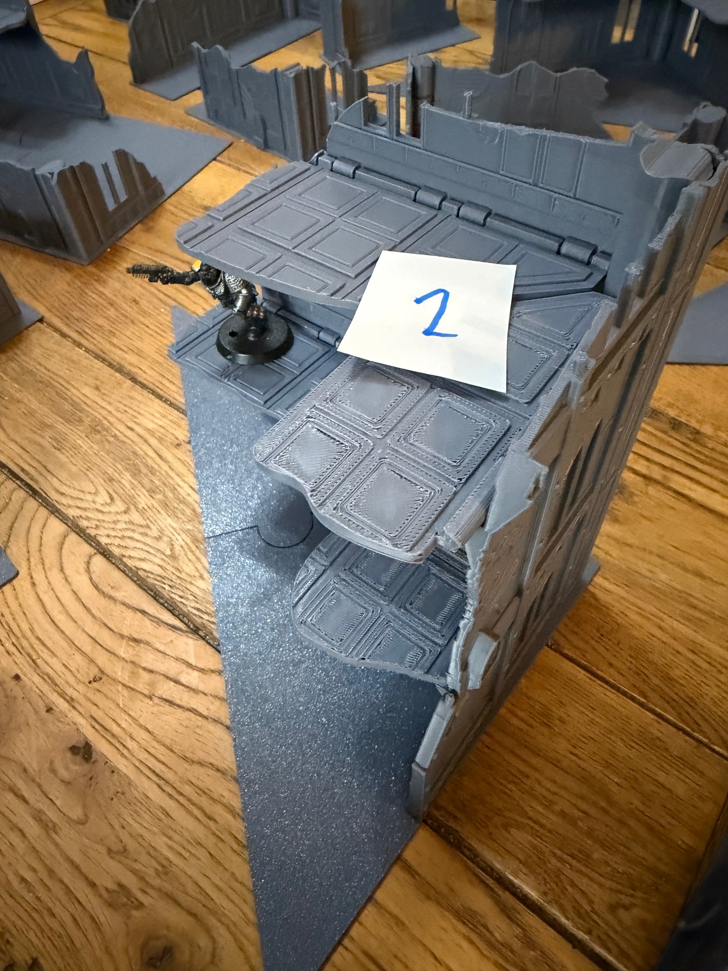 Foldable 11th Edition Compatible Terrain Set | With or Without Footprints