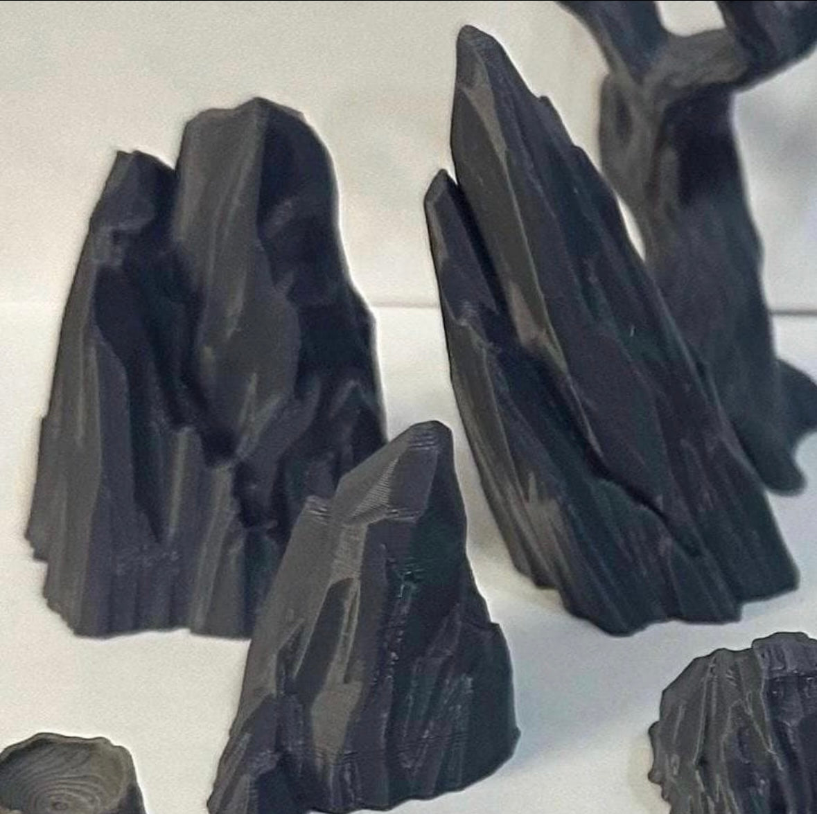 Sci-Fi Rock Scatter Terrain – 50 to 60mm - UK delivery included.