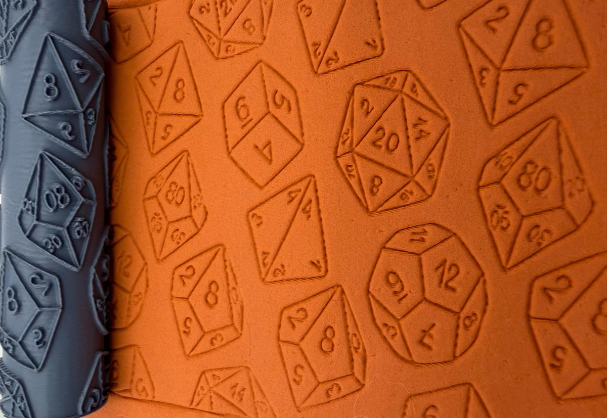 D20 Polyhedral Dice Deboss Texture Roller No. 43A