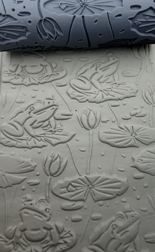 Frog & Lily Pond Texture Roller No. 62