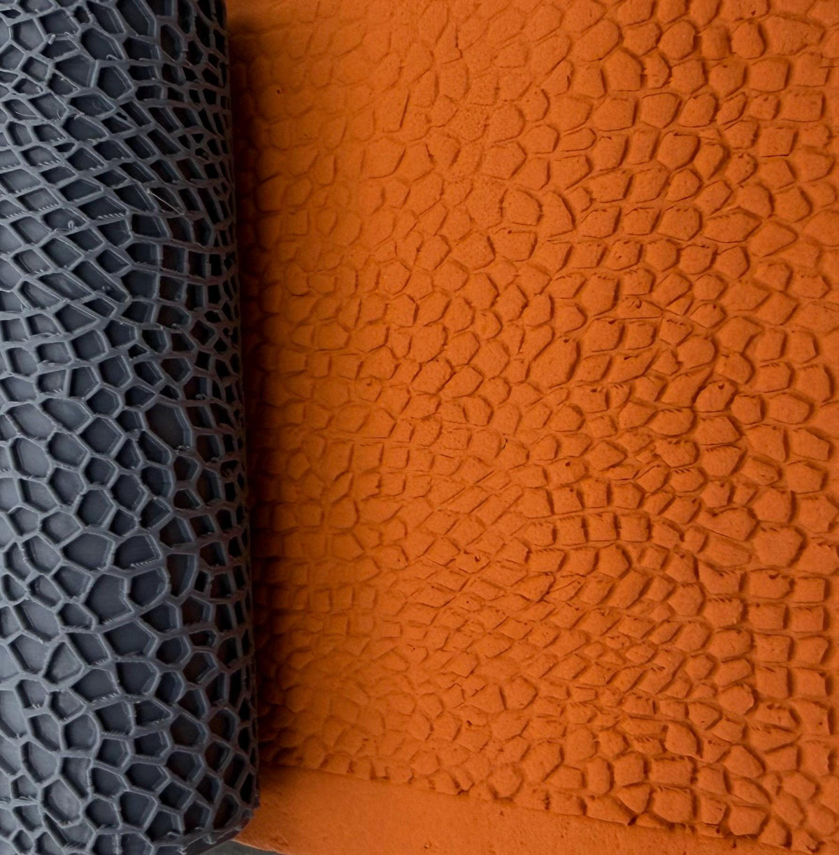Snake Skin Emboss Texture Roller No. 52
