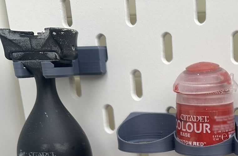 SKADIS-compatible Miniature Painting Handle Dock