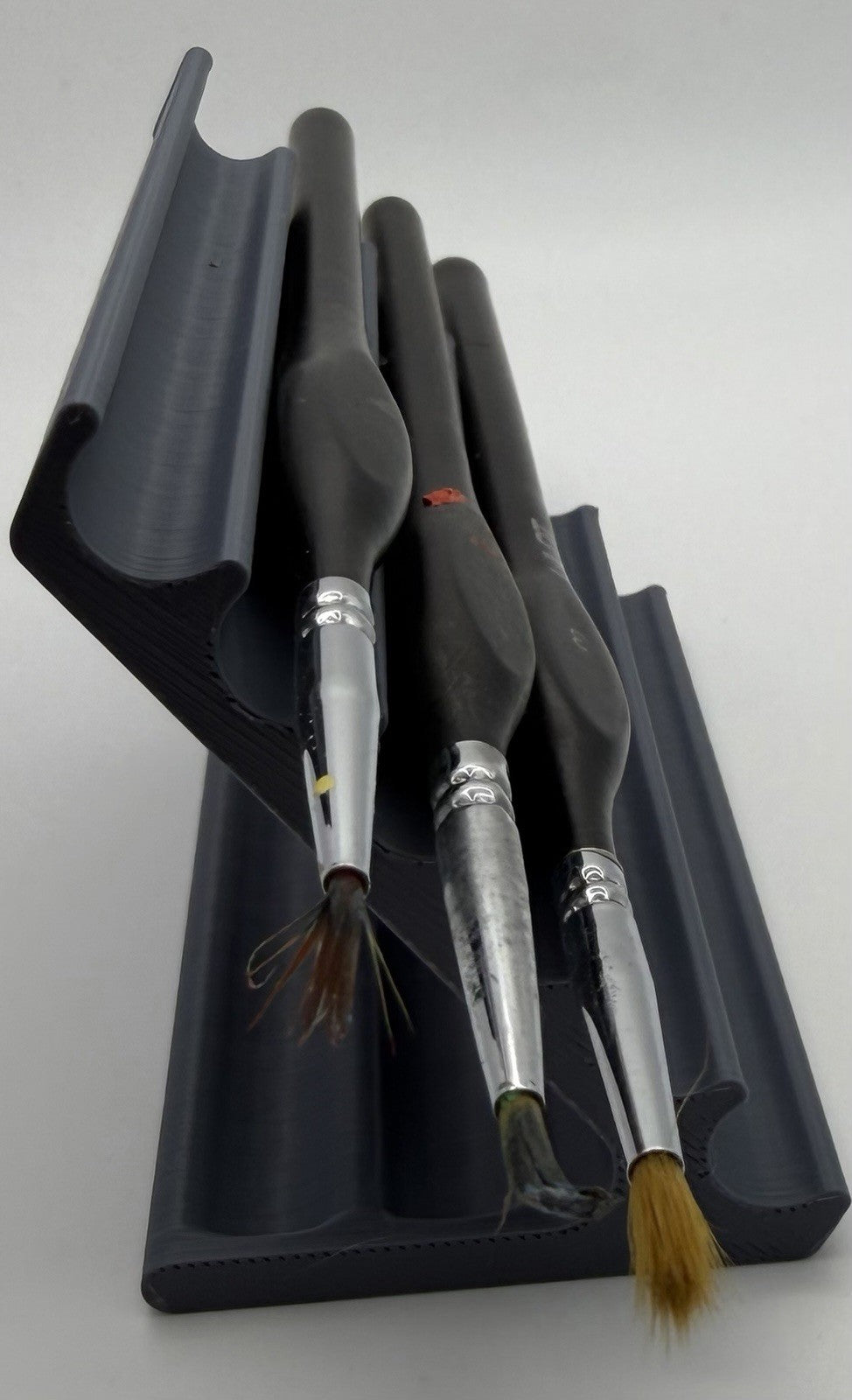 6 Slot Horizontal Paint Brush Holder