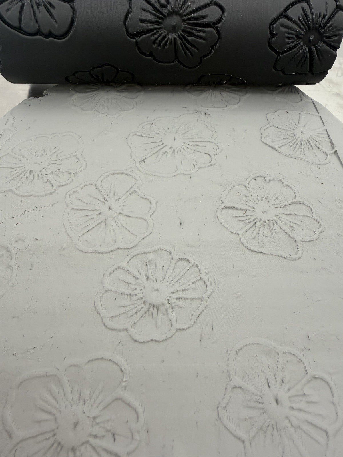Flower Emboss & Deboss Texture Roller Pair No. 1