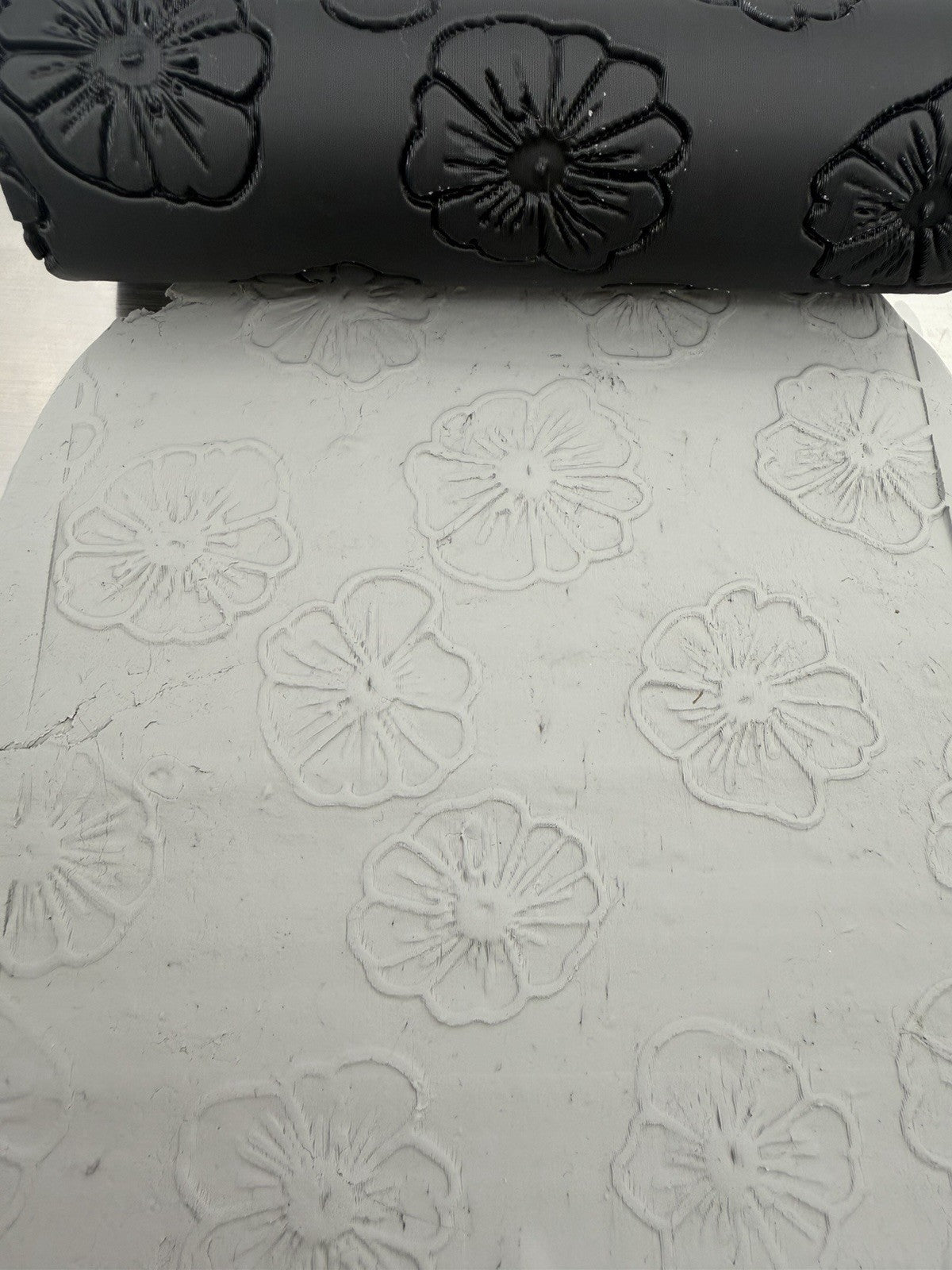 Flower Emboss & Deboss Texture Roller Pair No. 1