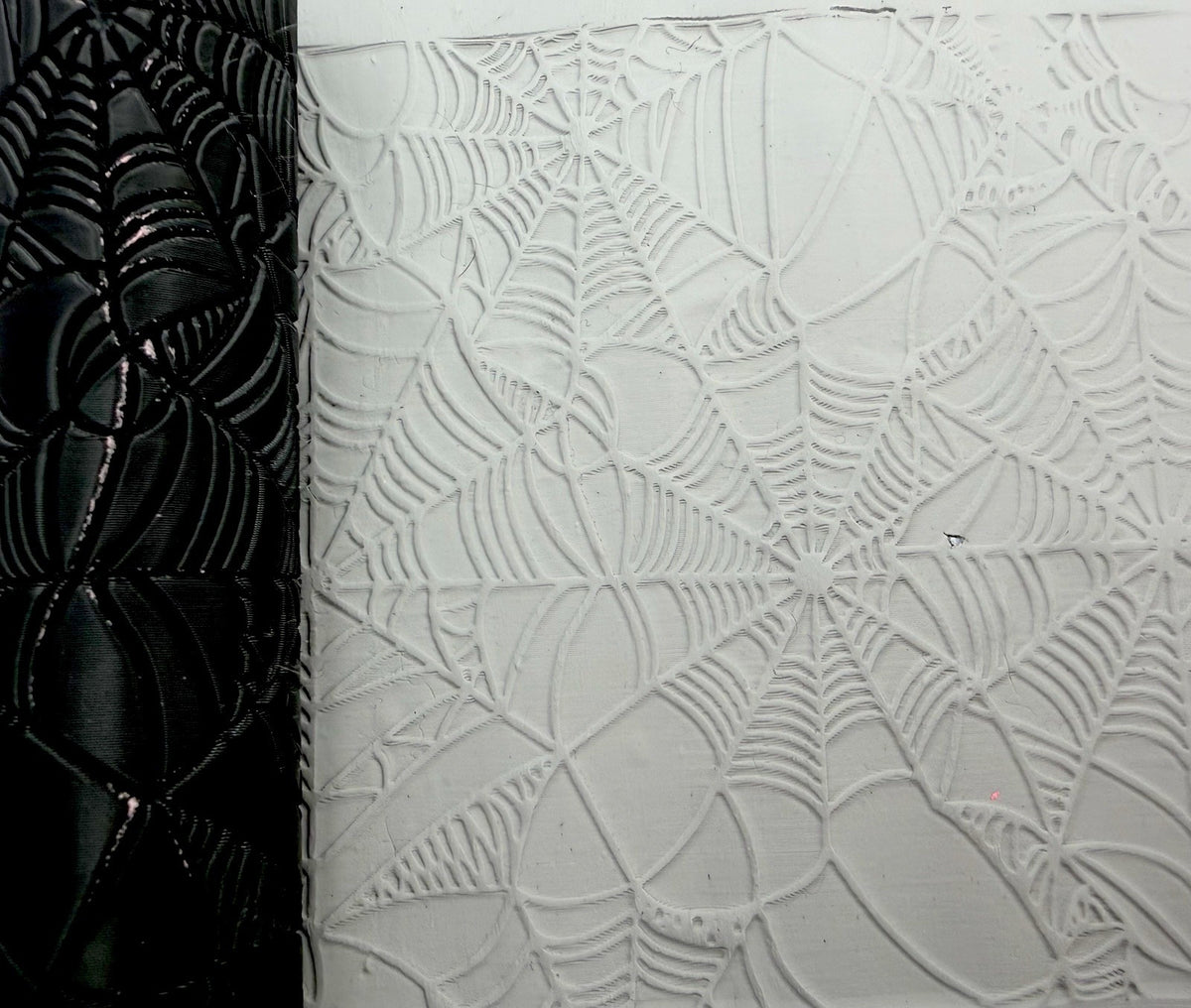 Spider Web Emboss Texture Roller No. 29B