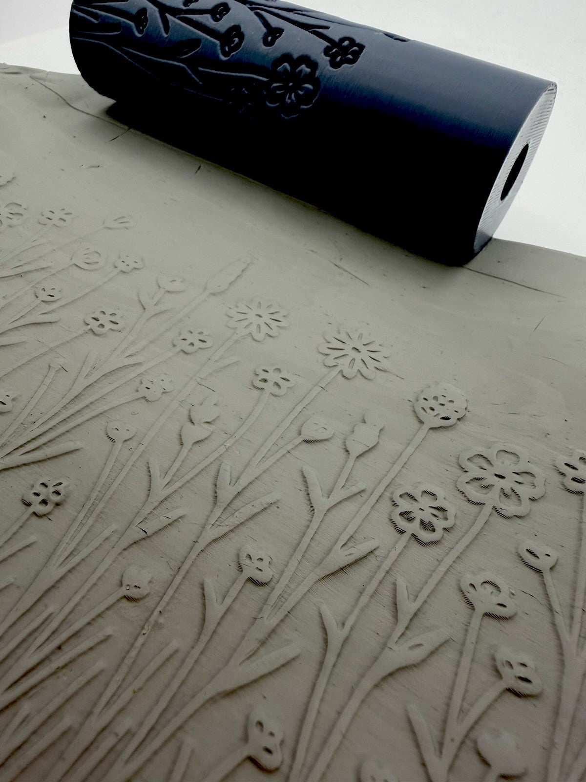 Wildflower Meadow Emboss Texture Roller No. 26